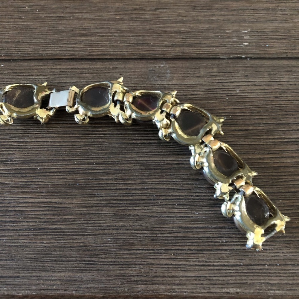 Vintage mid-century brown & gold metal bracelet TINY FLAW - Picture 5 of 5